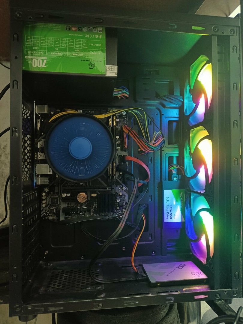 COMPUTER SET SALE/SWAP (Category: Desktops) located in Cavite. Submitted by johnpaulpa32447 (Listing ID 1446917880, Image 2). Description: FOR SALE OR SWAP BEST OFFER WINS NASA PICTURE NA DETAILS RFS DINA NAGAGAMIT GMA CAVITE AREA.
