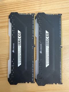 美商海盜船 Vengeance RGB Pro DDR4-3200 16GB（8GB×2）