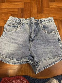 (Category: ) located in . Submitted by melodyy777 (Listing ID 1447097613, Image 1). Description: .