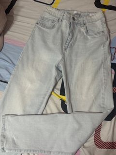 (Category: ) located in . Submitted by lilyoongies (Listing ID 1447074772, Image 1). Description: .