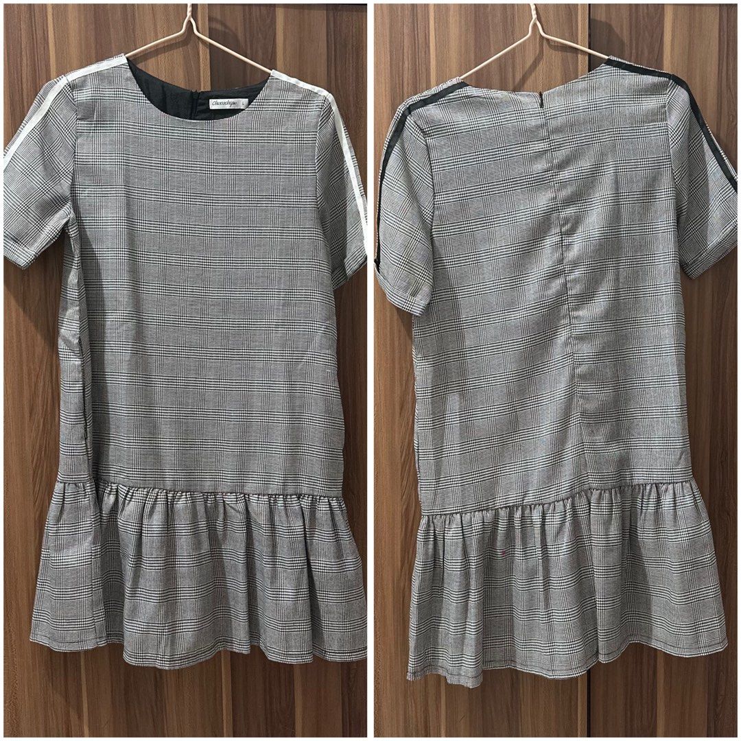 D8 - Chocochips Dress (Kategori: Gaun & Rok) berada di Balikpapan. Dikirim oleh anshelanda (ID iklan 1447015556, Gambar 2). Deskripsi: Used 1-2 times Detail size perkiraan Bust ±88cm Length ±88cm.