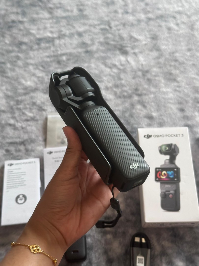 Used DJI Osmo Pocket 3 Creator Combo