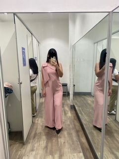 (Category: ) located in . Submitted by oopssallcloset (Listing ID 1446928023, Image 1). Description: .