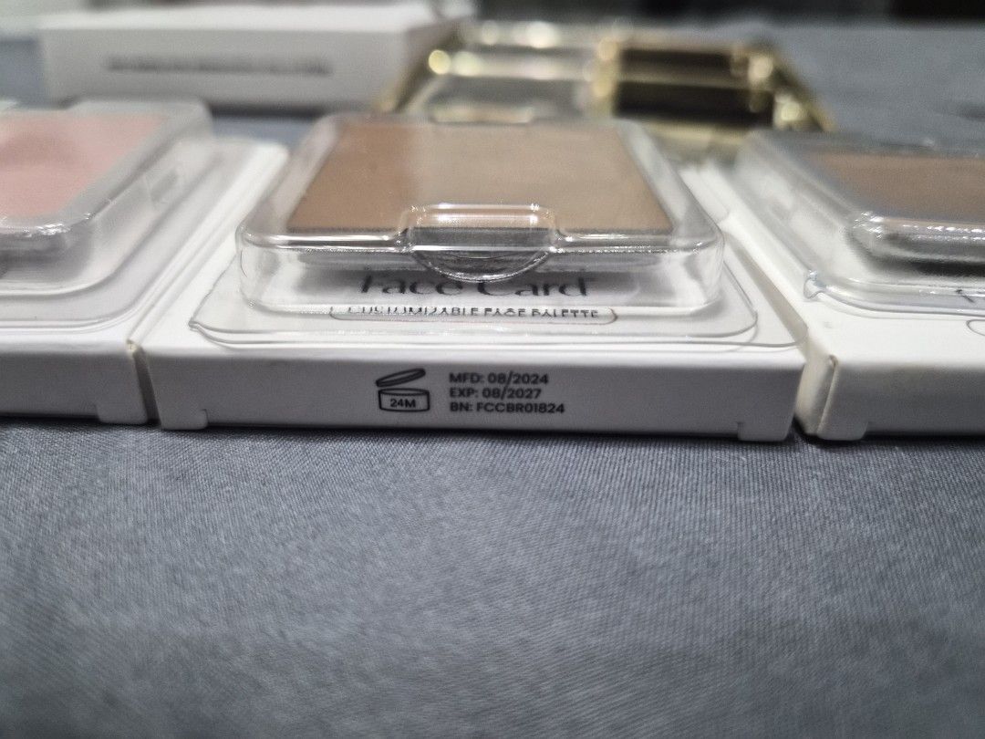 Face Card Customizable Face Palette Refills (Category: Makeup) located in Las Pinas. Submitted by ktcuartina (Listing ID 1447074168, Image 3). Description: - Individual Face Card refills available. - Shades include: 💕Golden Hour Cream Bronzer in 'Milan', 💕Bronzer Powder in 'Mochaccino' 💕Multi-Use Complexion Cream in 'Hazelnut'. - Designed for the customizable face palette system. - Expiration Date: 2027 sold as bundle na 🙂 RFS: prefer liquid 
