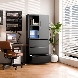 (Category: ) located in . Submitted by thehomeshoppe.sg (Listing ID 1446975553, Image 1). Description: .