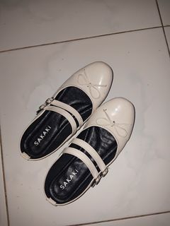 (Kategori: ) berada di . Dikirim oleh preloved_by_mills (ID iklan 1447000225, Gambar 1). Deskripsi: .