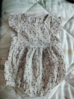 (Category: ) located in . Submitted by yours_truely (Listing ID 1447048244, Image 1). Description: .