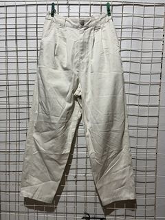 (Category: ) located in . Submitted by the.lostwardrobe (Listing ID 1447058526, Image 1). Description: .