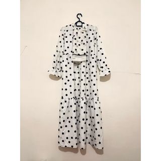 (Kategori: ) berada di . Dikirim oleh dewiwals (ID iklan 1447065862, Gambar 1). Deskripsi: .