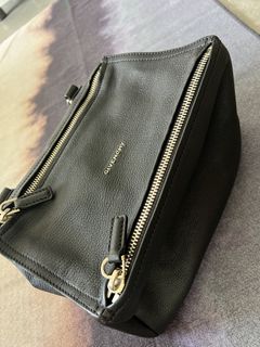 （分類：）位於 。 由 felsasa 提交（商品編號 1446934499，圖片 1）。簡介： 。