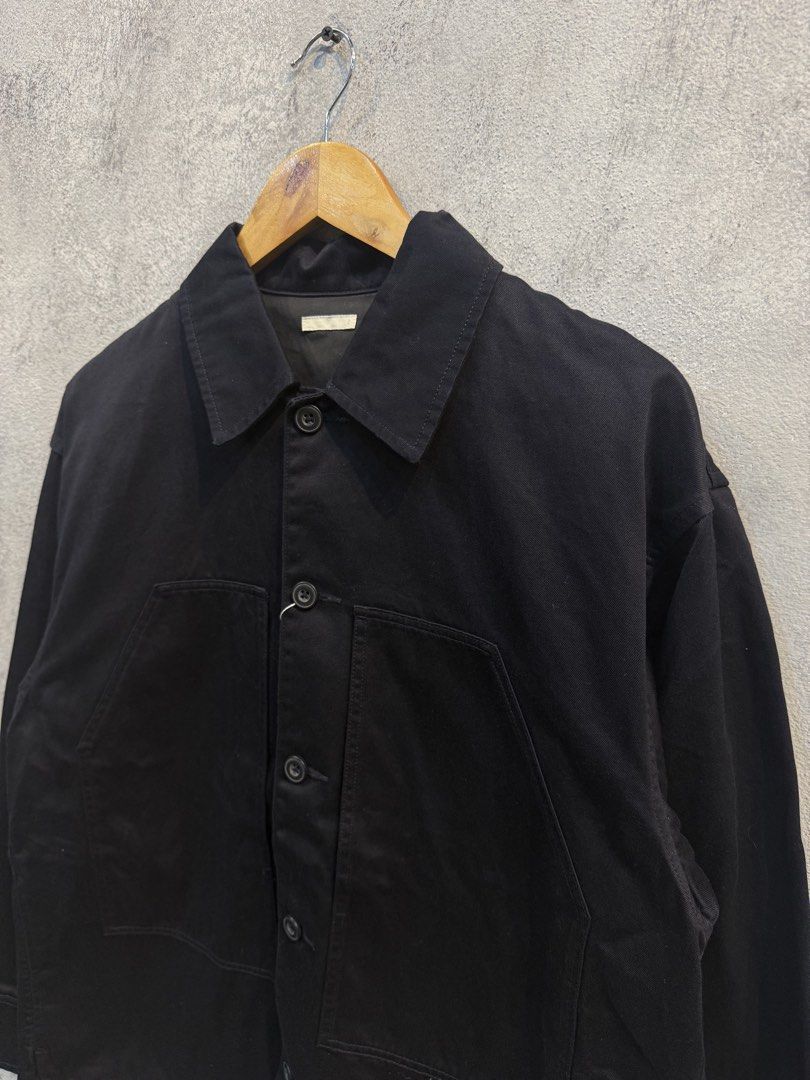 GU Button Down Jacket (Category: Coats, Jackets and Outerwear) located in Kota Bharu. Submitted by wiaglobalstore (Listing ID 1447056634, Image 3). Description: GU Button Down Jacket Centre Chest Pocket Pit 22 Labuh 26 Condition 9/10 (C - 200127) RM120 #wiaglobalstore #workjacket #gentlemangarment.