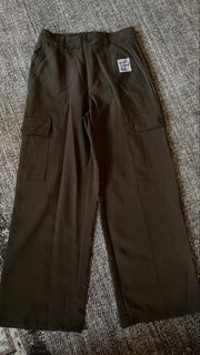 (Category: ) located in . Submitted by thriftbyaffizahelmi (Listing ID 1446916603, Image 1). Description: .