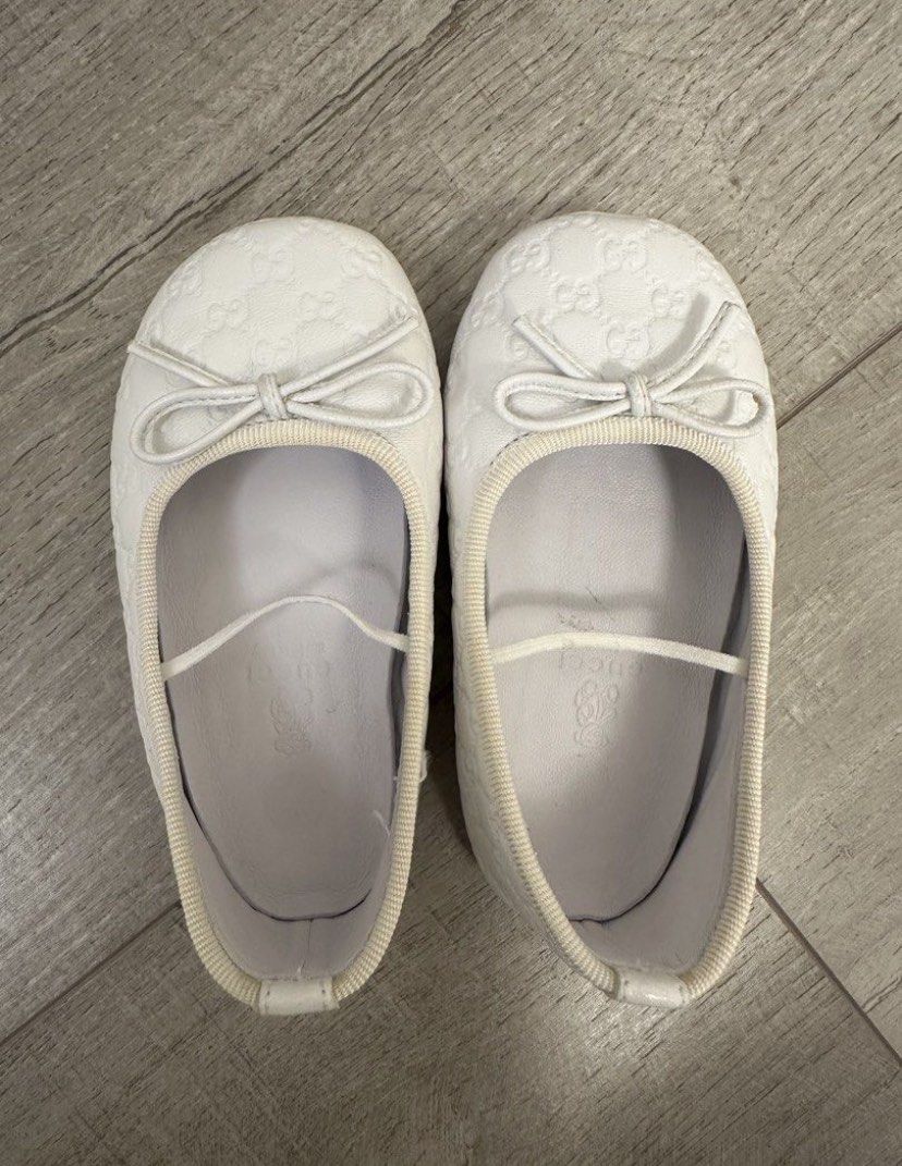 Gucci Baby Shoes (Category: Babies & Kids Fashion) located in Manila. Submitted by dashlux (Listing ID 1446979618, Image 1). Description: .