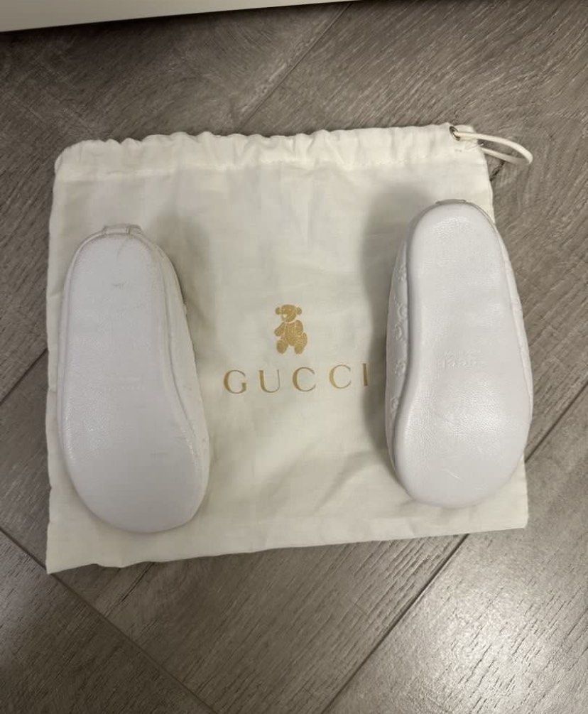Gucci Baby Shoes (Category: Babies & Kids Fashion) located in Manila. Submitted by dashlux (Listing ID 1446979618, Image 3). Description: .