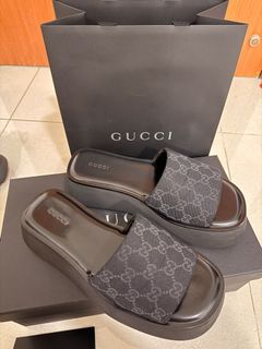 (Category: ) located in . Submitted by prettycloset (Listing ID 1446986086, Image 1). Description: .