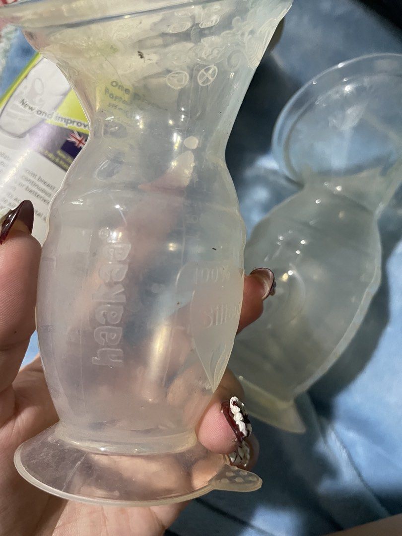 Haakaa Gen 2 take all (Category: Breastfeeding & Bottle Feeding) located in Imus. Submitted by daaayan123 (Listing ID 1447095554, Image 2). Description: Haakaa Gen 2 150ml and 100ml Used a few times lang .