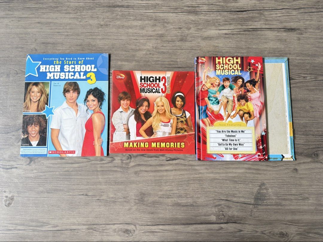 High School Musical 3 Book Memorabilia (Category: Storybooks) located in Taguig. Submitted by groveandbedford (Listing ID 1446981594, Image 1). Description: - High School Musical 3 Bundle - Includes a book about the stars - Includes a 'Making Memories' book - Features a DVD with songs like 'You Are the Music in Me' and 'Gotta Go My Own Way' - Ideal for any High School Musical fan - Missing item (colored pens).