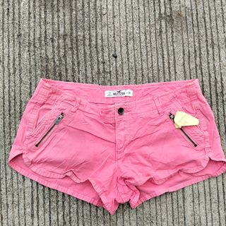 (Category: ) located in . Submitted by maibean_ (Listing ID 1447030424, Image 1). Description: .
