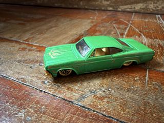 （分類：）位於 。 由 rlhlee15 提交（商品編號 1446916602，圖片 1）。簡介： 。
