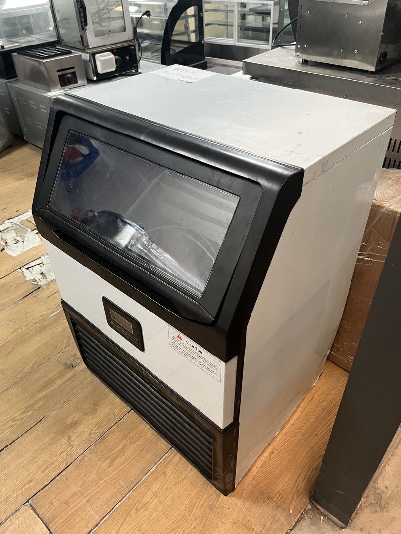 Ice Maker Machine 144kg Good as new (Category: Chilled & Frozen Food) located in Cavite. Submitted by nila.d (Listing ID 1446998117, Image 3). Description: .