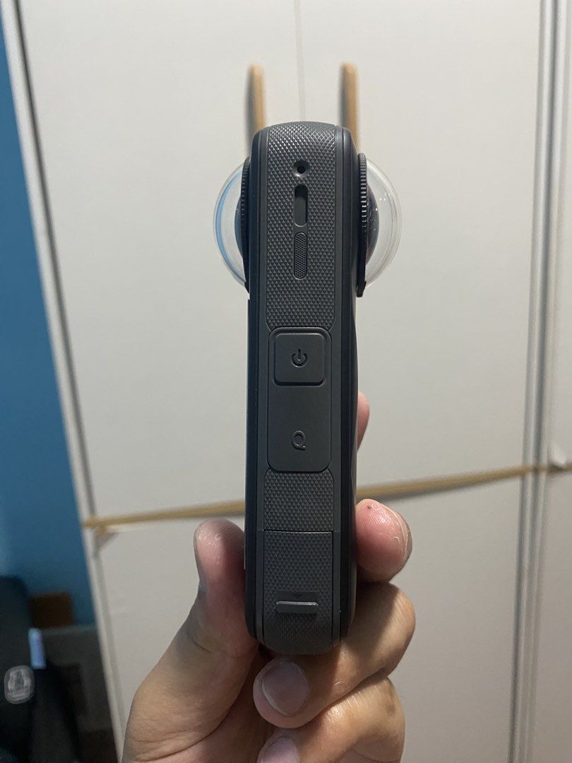 Insta360 X5 360 Action Camera (Category: Cameras) located in Pasig City. Submitted by vstn_pr (Listing ID 1446918042, Image 3). Description: insta 360 x5 camera 2x lense cover battery charger/powerbank 2x batteries invisible selfie stick 3m selfie stick type c usb cable battery case camera and accessories case.