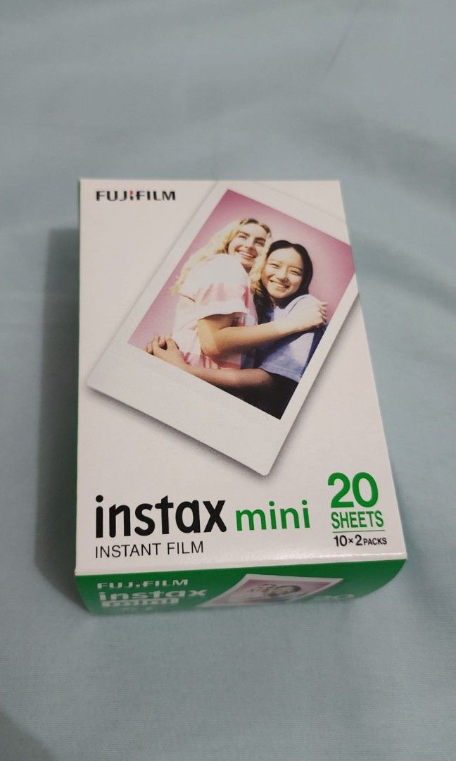 Instax Mini Film Plain 20s (Category: Cameras) located in Muntinlupa City. Submitted by ffxyzz (Listing ID 1447020455, Image 1). Description: Instax Mini Film 20 sheets plain use before: 2028-03 mop: gcash mod: sdd/jnt/ggx/lbc loc: Muntinlupa.