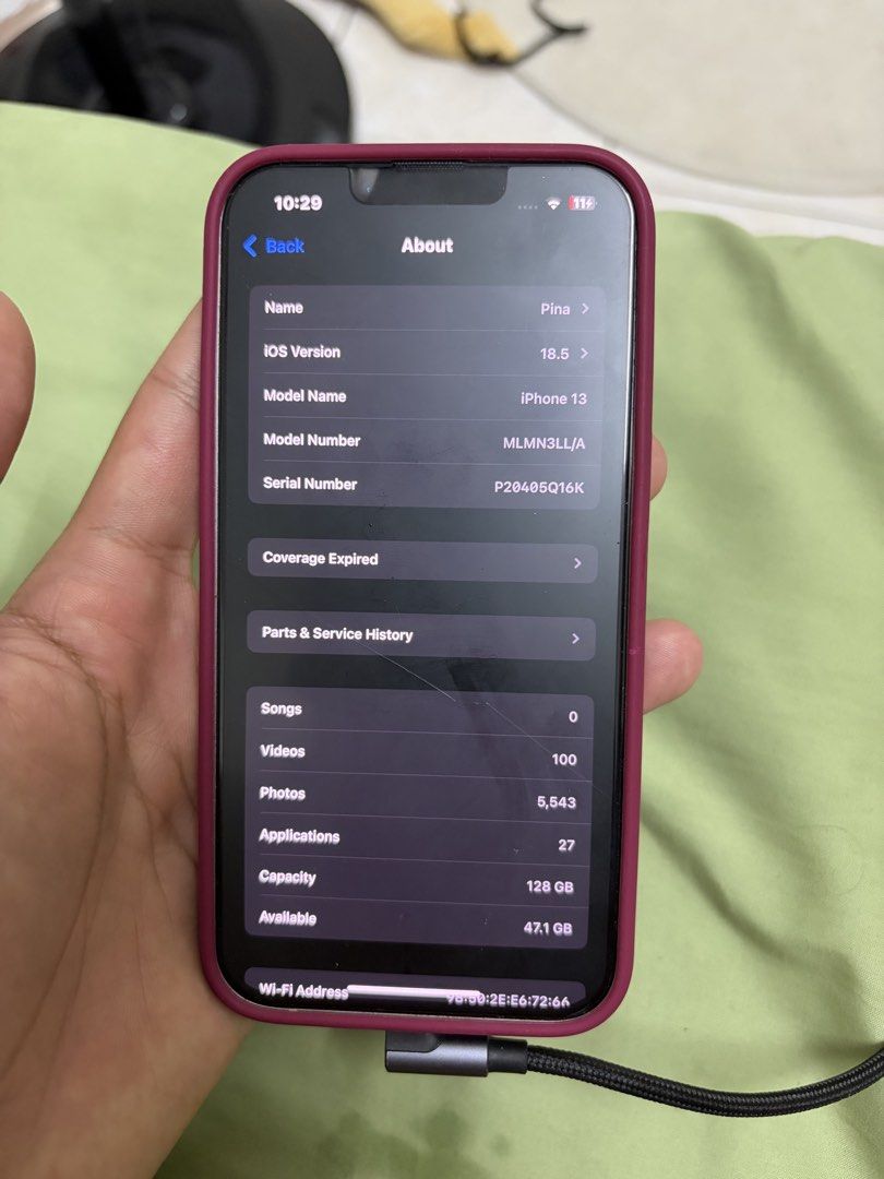 Ip 13 (Category: iPhone 13 Series) located in Shah Alam. Submitted by jjfbkrnxn7 (Listing ID 1446978875, Image 2). Description: Iphone 13 128 gb for sell All ori parts Can nego Get box and cable .