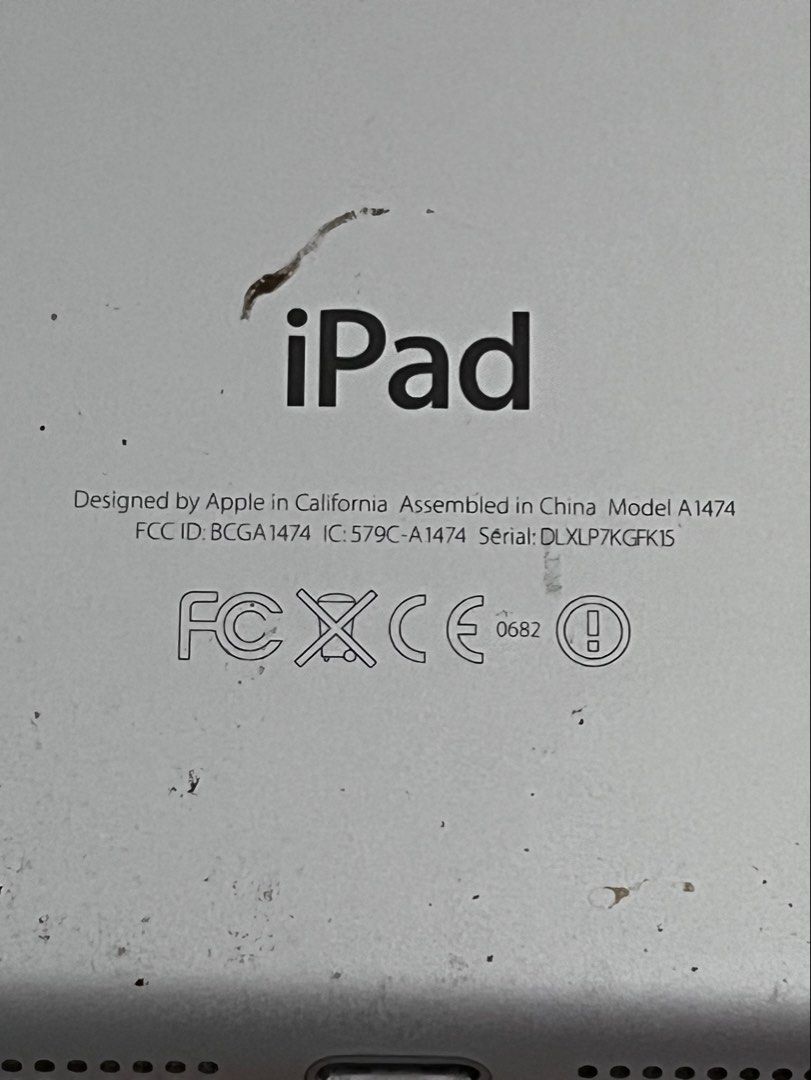 iPad Air (1st generation), Wifi, 32 GB (Category: iPad) located in Quezon City. Submitted by _gdjshop (Listing ID 1447103207, Image 2). Description: •Factory reset • Powers on • Screen has cracks • Home button not working • No charger included • Screen touch delay RFS: •Decluttering 📍QC MOP: Gcash .