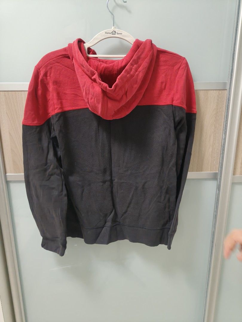 Jacket (Category: Babies & Kids Fashion) located in Singapore. Submitted by angelaolk (Listing ID 1446922813, Image 9). Description: 🔥 Mix & Match Assorted Tops 🔥 Grab your favourites at only $6 per piece! The more you shop, the more you save — Purchase 5 pieces and above, enjoy $4 each from the 6th piece onwards! ✨ Don’t miss this deal! 🛒.