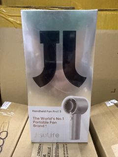 (Category: ) located in . Submitted by wired24x7 (Listing ID 1446993067, Image 1). Description: .