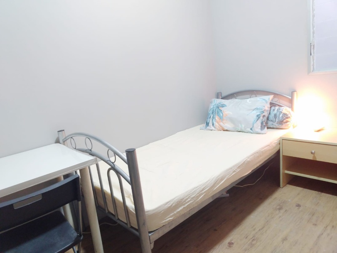 (Category: ) located in . Submitted by idealhome2025 (Listing ID 1446971039, Image 1). Description: .