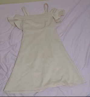 (Category: ) located in . Submitted by lovedbydar (Listing ID 1446961986, Image 1). Description: .