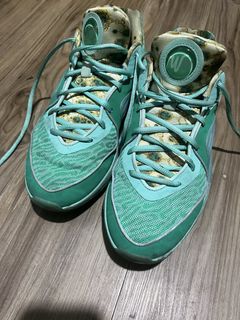 (Category: ) located in . Submitted by sneakerhead6767 (Listing ID 1447086064, Image 1). Description: .