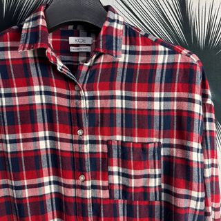 (Category: ) located in . Submitted by Vault4Fashion (Listing ID 1446964036, Image 1). Description: .