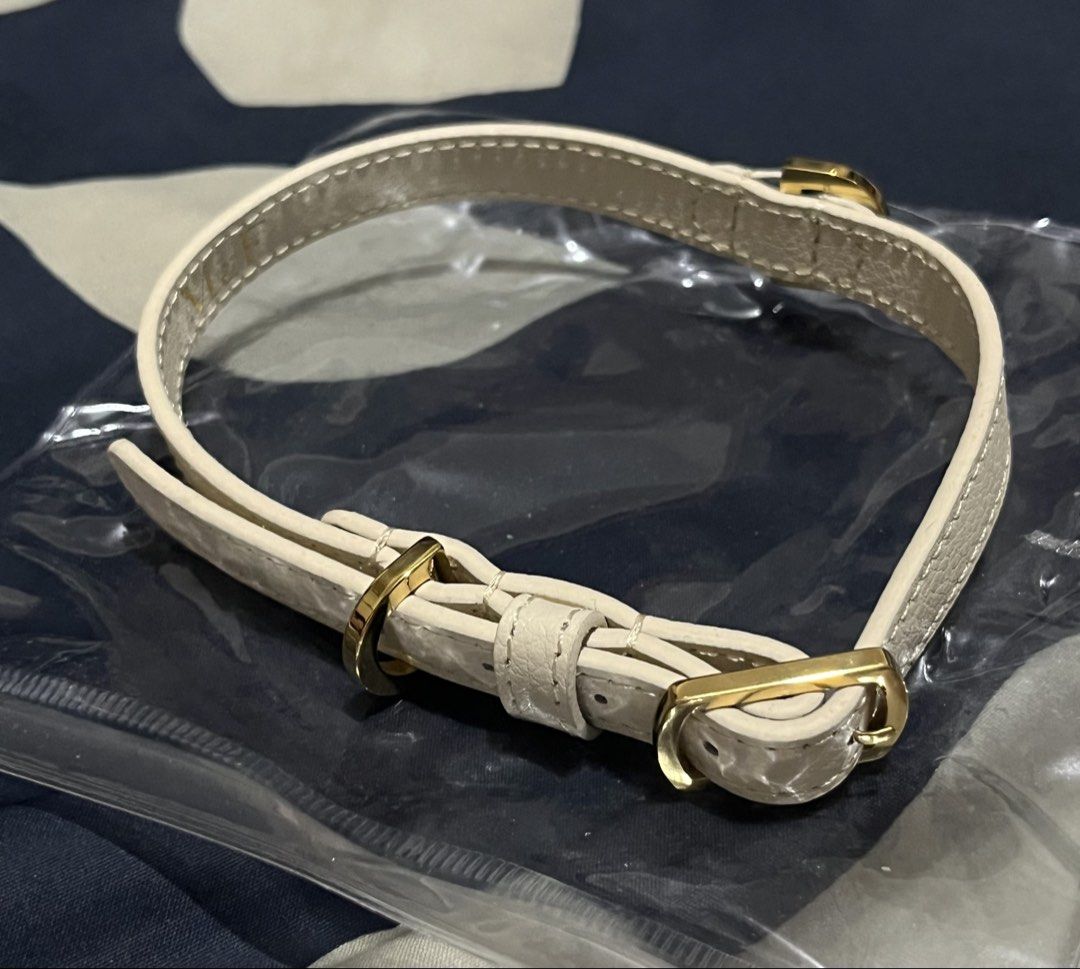 Leather Pet - Dog Cat Collar (Category: Homes & Other Pet Accessories) located in Manila. Submitted by pkkpkp (Listing ID 1447027501, Image 3). Description: Php 250 each 3 available - 2 cream / 1 Black Small to medium dogs.