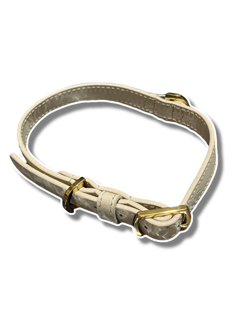 Leather Pet - Dog Cat Collar (Category: Homes & Other Pet Accessories) located in Manila. Submitted by pkkpkp (Listing ID 1447027501, Image 1). Description: Php 250 each 3 available - 2 cream / 1 Black Small to medium dogs.
