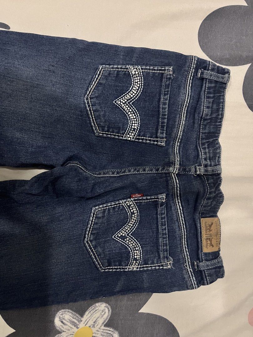 Levi’s Skinny Jeans (Category: Jeans) located in Taytay. Submitted by storedbys (Listing ID 1447081804, Image 3). Description: .