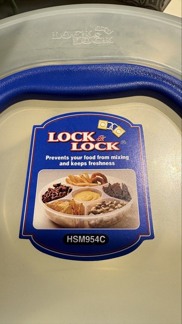 Lock & Lock Round Serving Platter with Lid497249925528309763
