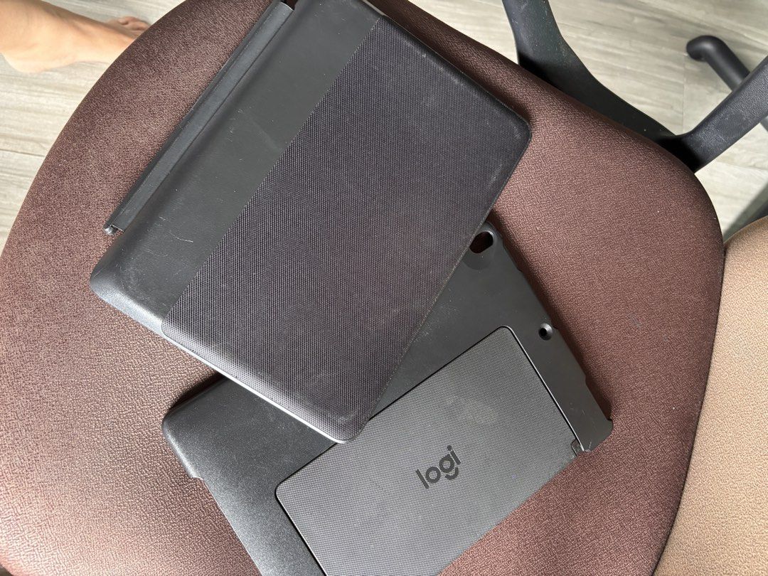 Logitech folio for ipad pro 10.5 inch (Category: Computer Keyboard) located in Paranaque City. Submitted by chengabs (Listing ID 1447002208, Image 2). Description: .