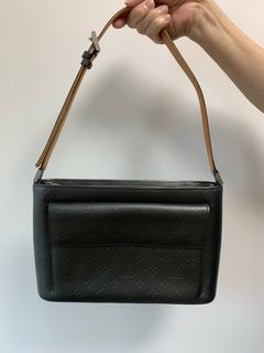 （分類：）位於 。 由 unhappy2016 提交（商品編號 1446916763，圖片 1）。簡介： 。