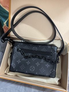 （分類：）位於 。 由 manfai1993 提交（商品編號 1446959914，圖片 1）。簡介： 。