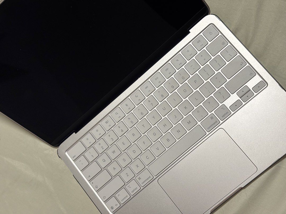Macbook neo 256gb497434609373030401