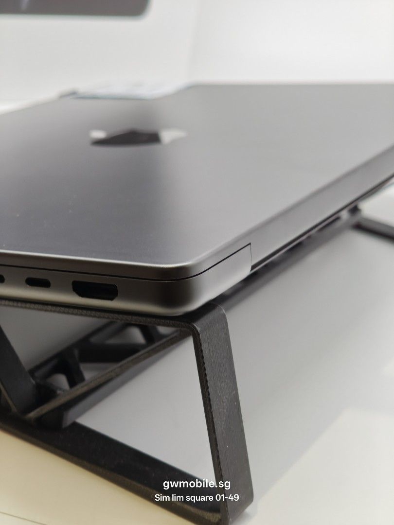 MacBook Pro M4 16/512GB 14 inch 56550497304665483520007