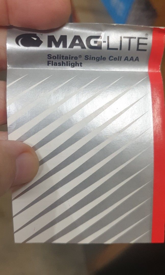 Maglite Solitaire Flash light (Category: Lighting) located in Manila. Submitted by zandre615 (Listing ID 1446831883, Image 3). Description: Vintage Maglite solitaire flash kight From the early 90's, with original box Very good working condition With spare bulb, runs on 1 AAA battery Made in usa Manila area.