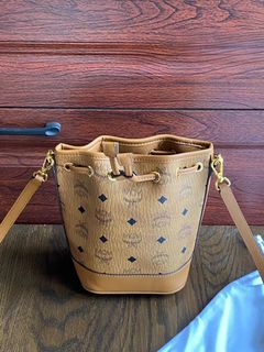 (Category: ) located in . Submitted by premiumoutlets. (Listing ID 1447023007, Image 1). Description: .