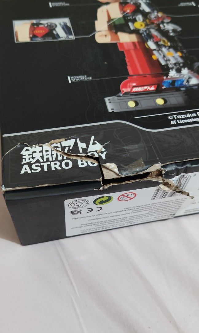 mechanical astro boy (Category: Lego & Building Sets) located in Manila. Submitted by hansiekun (Listing ID 1447016490, Image 3). Description: Pantasy Astro Boy Mechanical Building Blocks (Model 86203) Selling my Pantasy Astro Boy set. Condition: Opened but complete Includes original box and instruction manual Numbered bags included Parts are still in their original numbered bags (see photos) Box has some wear/tear from storage Perfect for Astro 