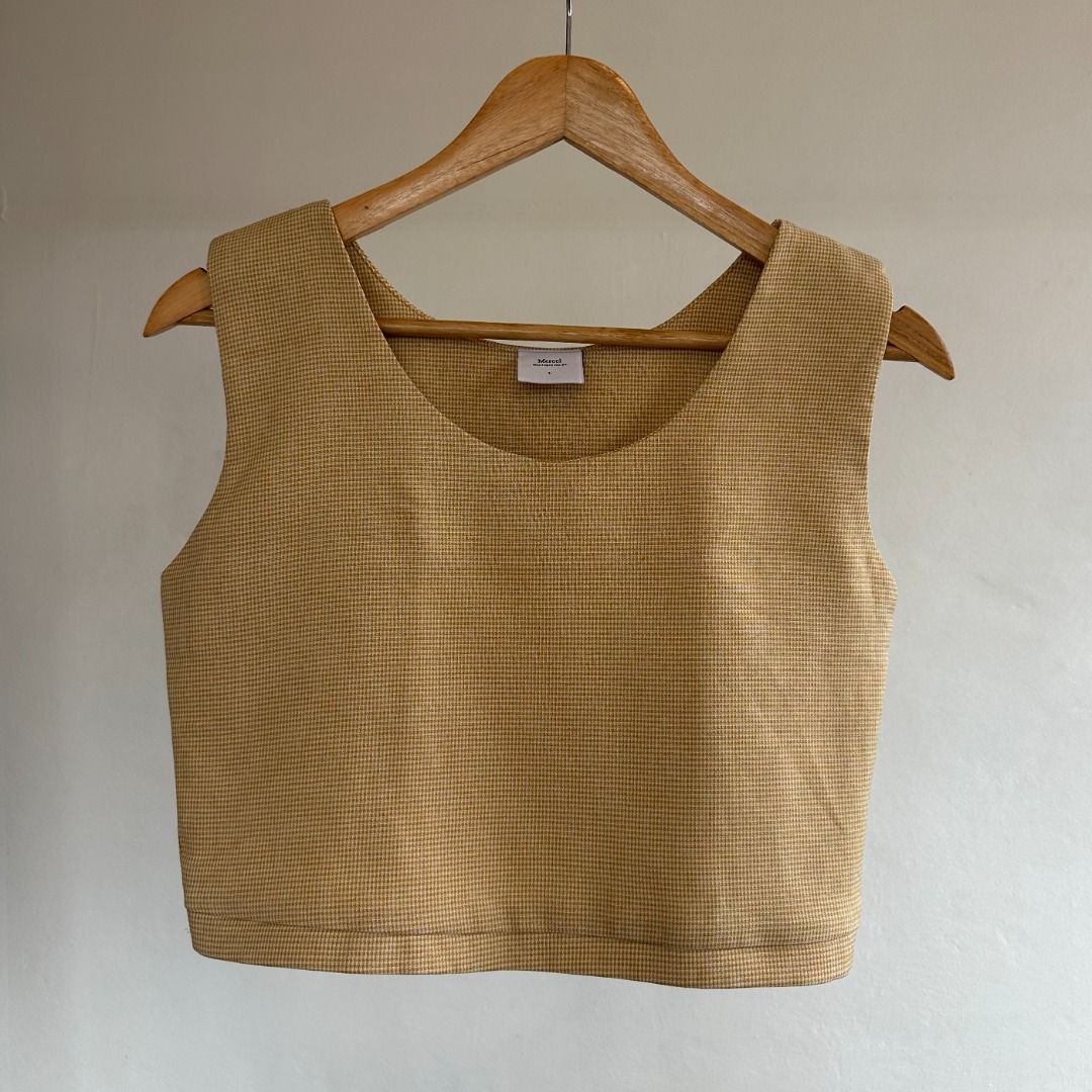 Mercci Yellow Sleeveless Crop Top (Category: Sleeveless) located in Manila. Submitted by cazcarro (Listing ID 1447047182, Image 1). Description: Worn twice. Fits M~L..