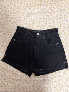 (Category: ) located in . Submitted by _9x3_ (Listing ID 1446935161, Image 1). Description: .