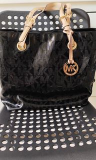 (Kategori: ) berada di . Dikirim oleh lovelystuffff24 (ID iklan 1446979221, Gambar 1). Deskripsi: .