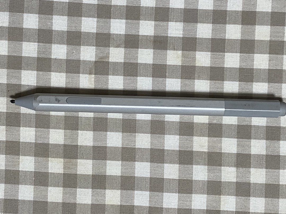 Microsoft Surface Pen Silver497600152113653760